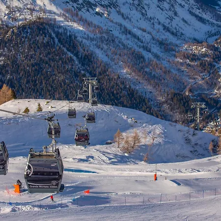 Le Cristal - Grands Montets 9 - Happy シャモニー